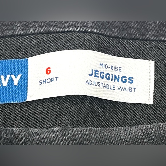 Old Navy Women's Black Mid-Rise Jegging Stretch Waist Size 6 SHORT Jeans - Picture 11 of 15